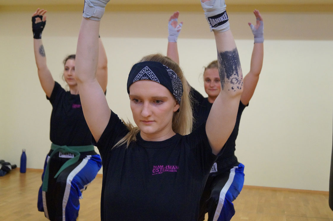 Frauenkickboxen